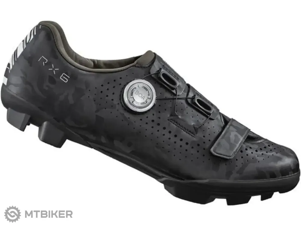 Dokud Zásoby Vydrží Shimano SH-RX600 Wide tretry, černá