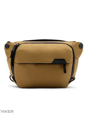 Oblíbený Peak Design Everyday Sling taška přes rameno, 3 l, coyote