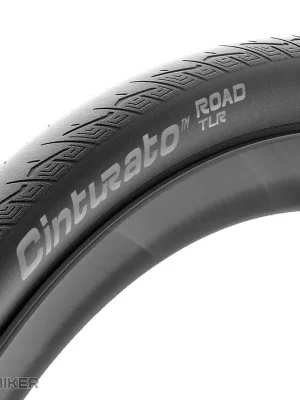 Autentický Pirelli Cinturato™ Road 700x26C TechWALL+ plášť, TLR, kevlar
