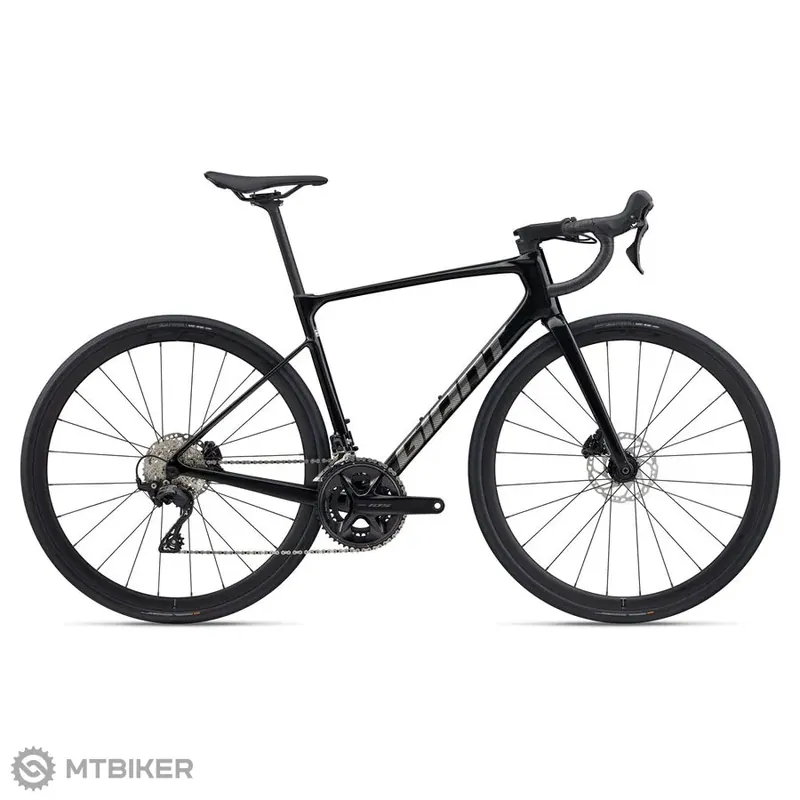 Giant Defy Advanced 2 kolo, abyss black/chrome Výhodná Nabídka