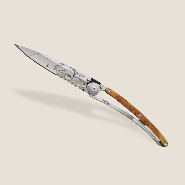 Akce Deejo zavírací nůž Serration titan wood Trout